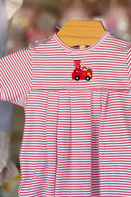 Mini Dogs to the Rescue Pleated Bubble