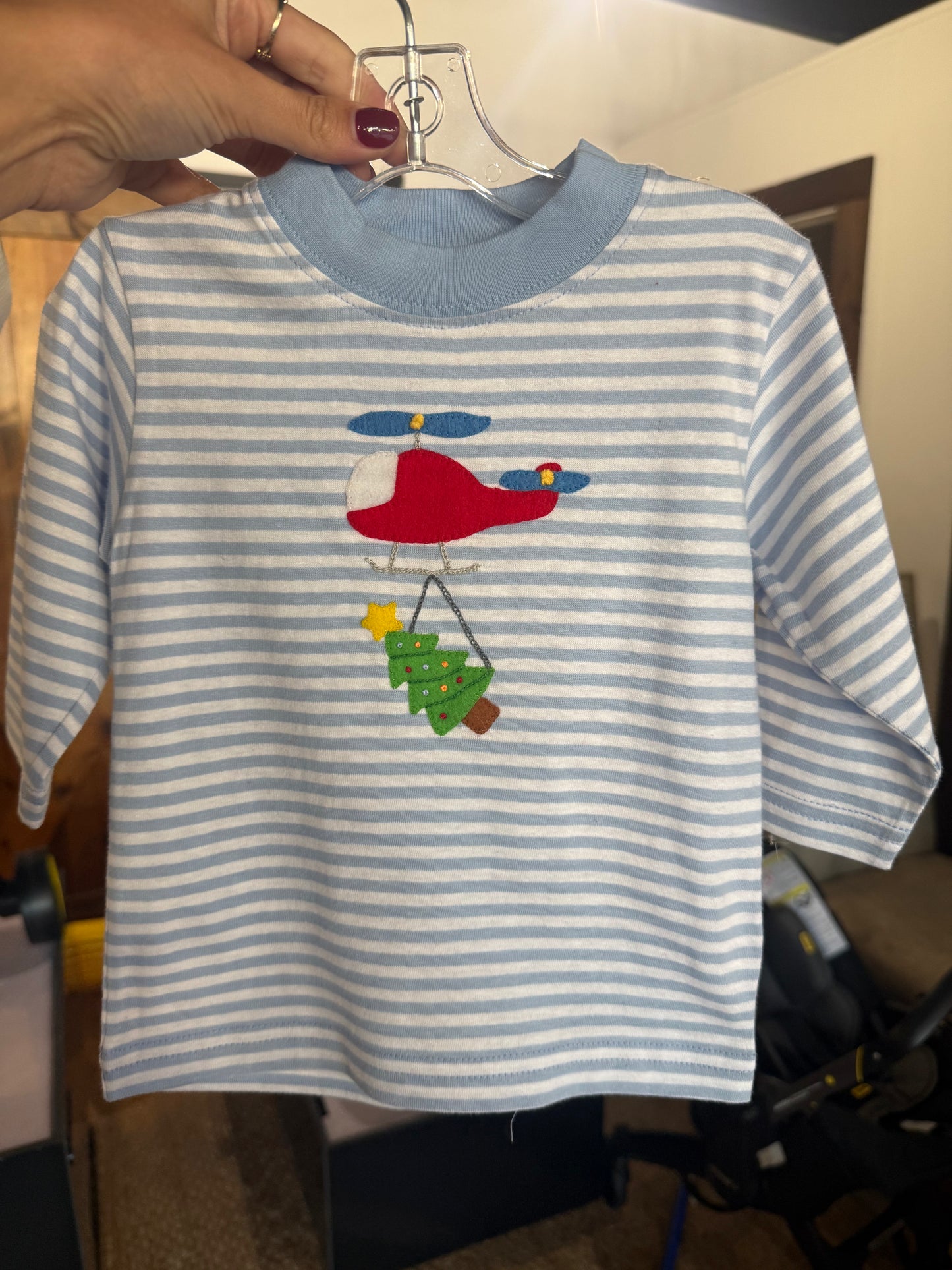 Stripe Helicopter with Christmas Tree LS